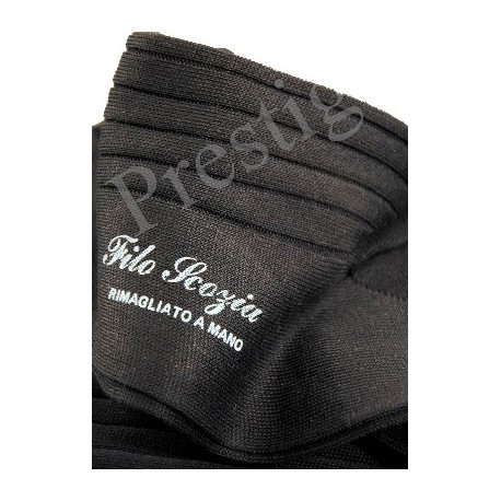 Chaussettes en fil d'écosse, courtes, à côtes, noires Chaussettes en fil d'écosse, courtes, à côtes, noires