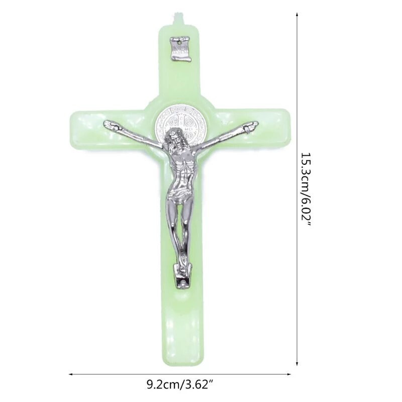 Croix Saint Benoit - phosphorescent - 15 x 9 cm